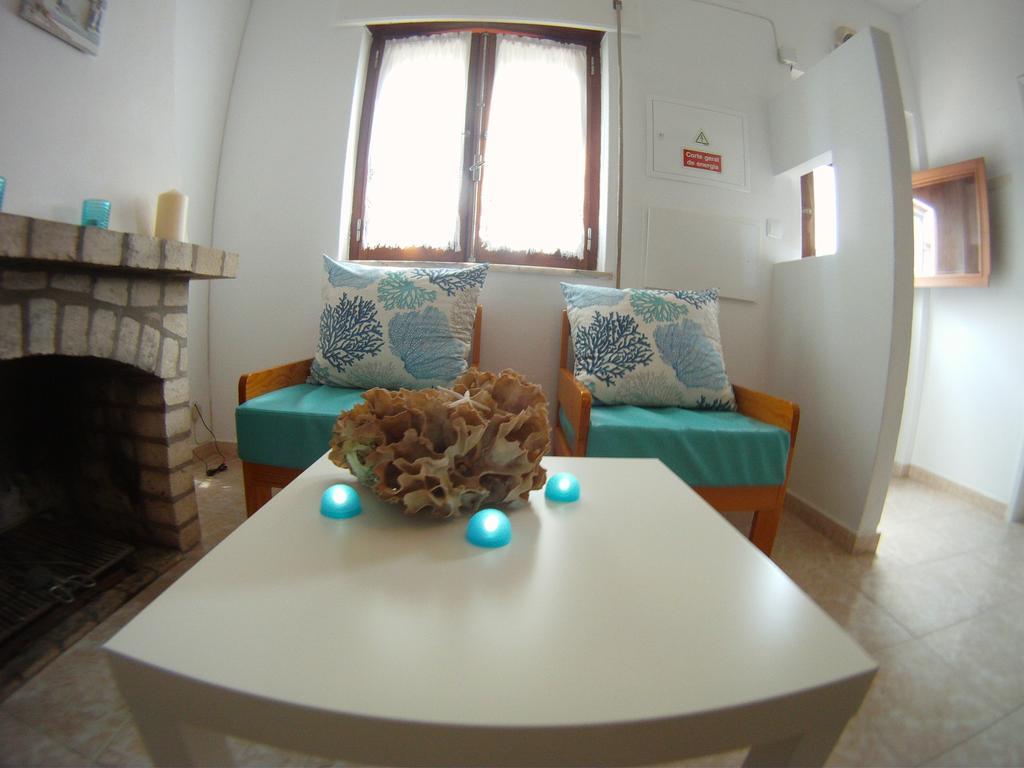 Ahoy Porto Covo Hostel ภายนอก รูปภาพ